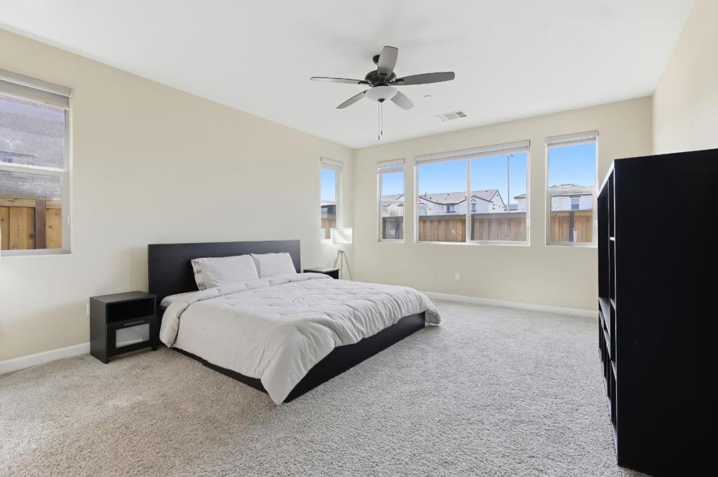 3482 Rapallo Way, Manteca, CA 95337