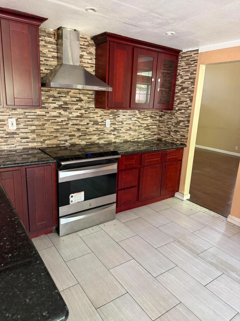 3905 Wilkesboro Ave, Modesto, CA 95357