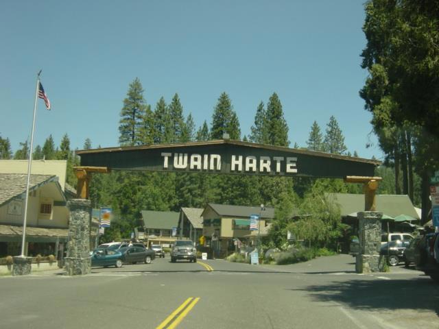 18861 Lookout Dr, Twain Harte, CA 95383