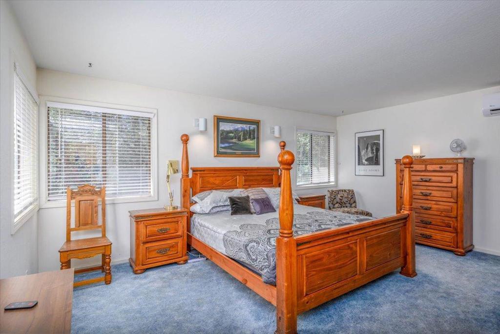 18861 Lookout Dr, Twain Harte, CA 95383