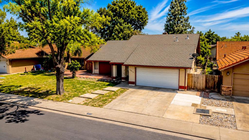 1812 Dorset Ln, Modesto, CA 95355