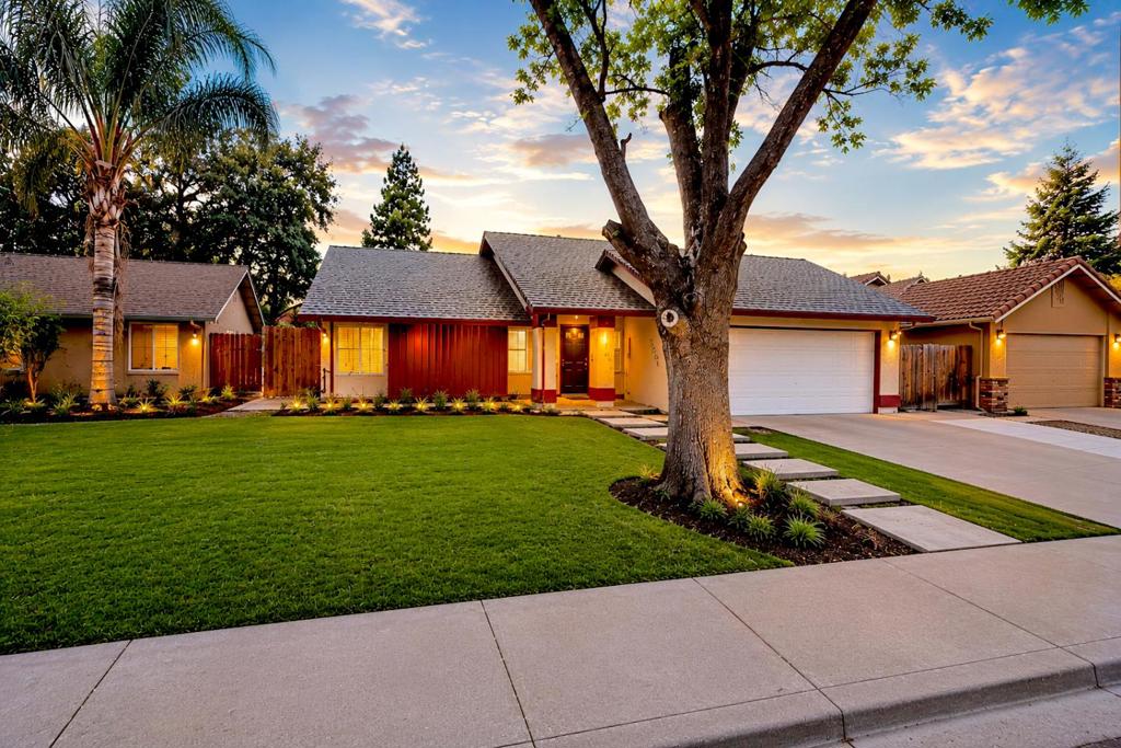 1812 Dorset Ln, Modesto, CA 95355