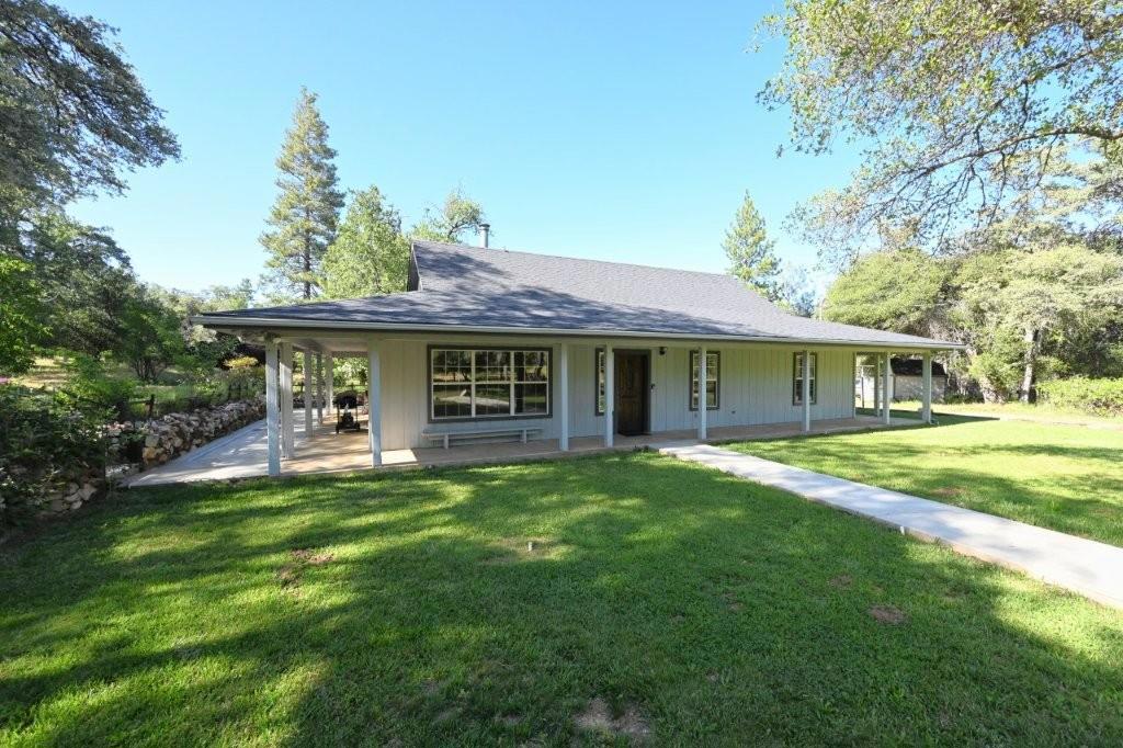 5731 Colorado Rd, Mariposa, CA 95338