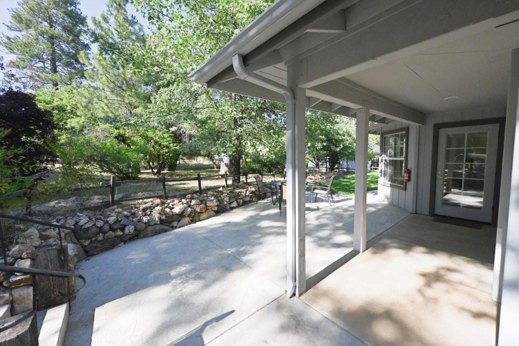5731 Colorado Rd, Mariposa, CA 95338