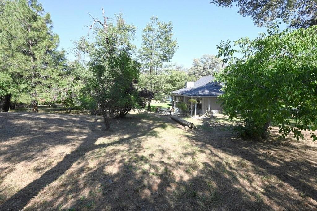 5731 Colorado Rd, Mariposa, CA 95338