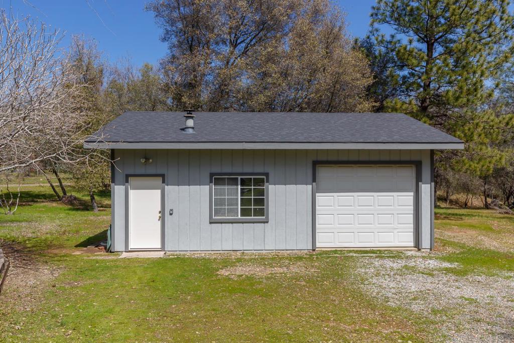 5731 Colorado Rd, Mariposa, CA 95338