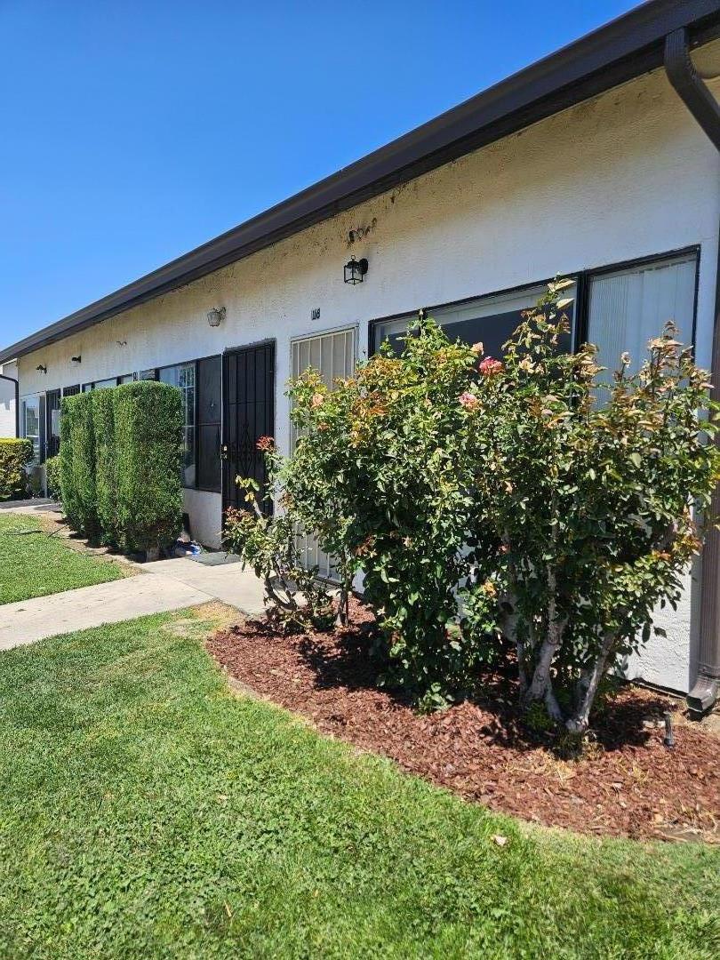 820 Illinois Ave #16, Los Banos, CA 93635