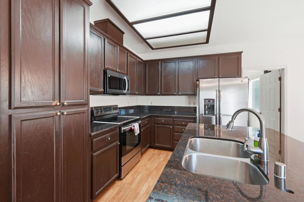 3712 Bold Ruler Ct, Modesto, CA 95355