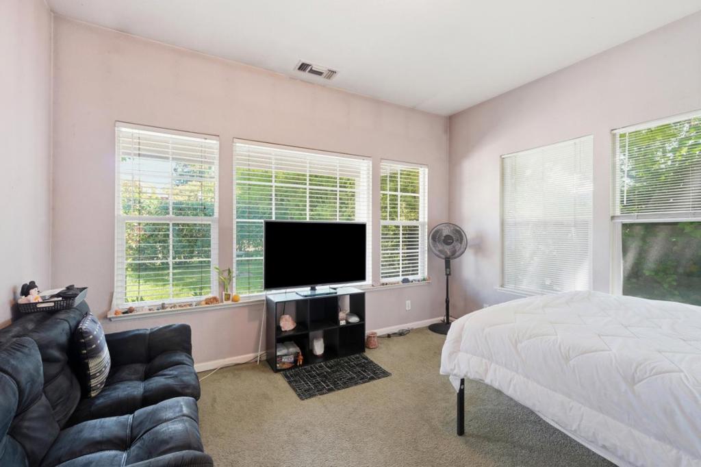 3712 Bold Ruler Ct, Modesto, CA 95355