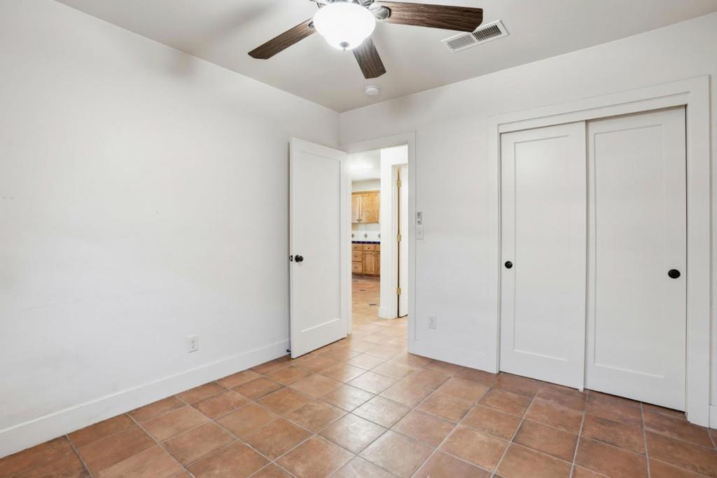 3870 E Nevada Ave, Fresno, CA 93702