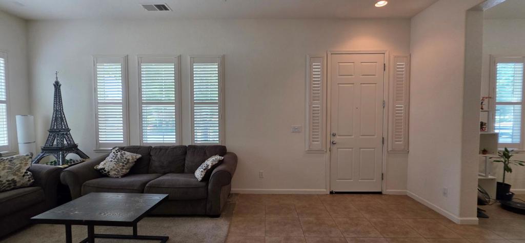 9403 Vintner Cir, Patterson, CA 95363