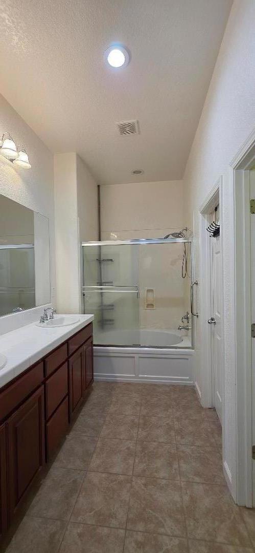 9403 Vintner Cir, Patterson, CA 95363