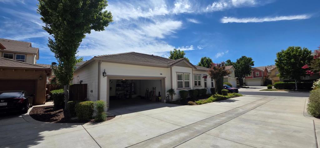 9403 Vintner Cir, Patterson, CA 95363