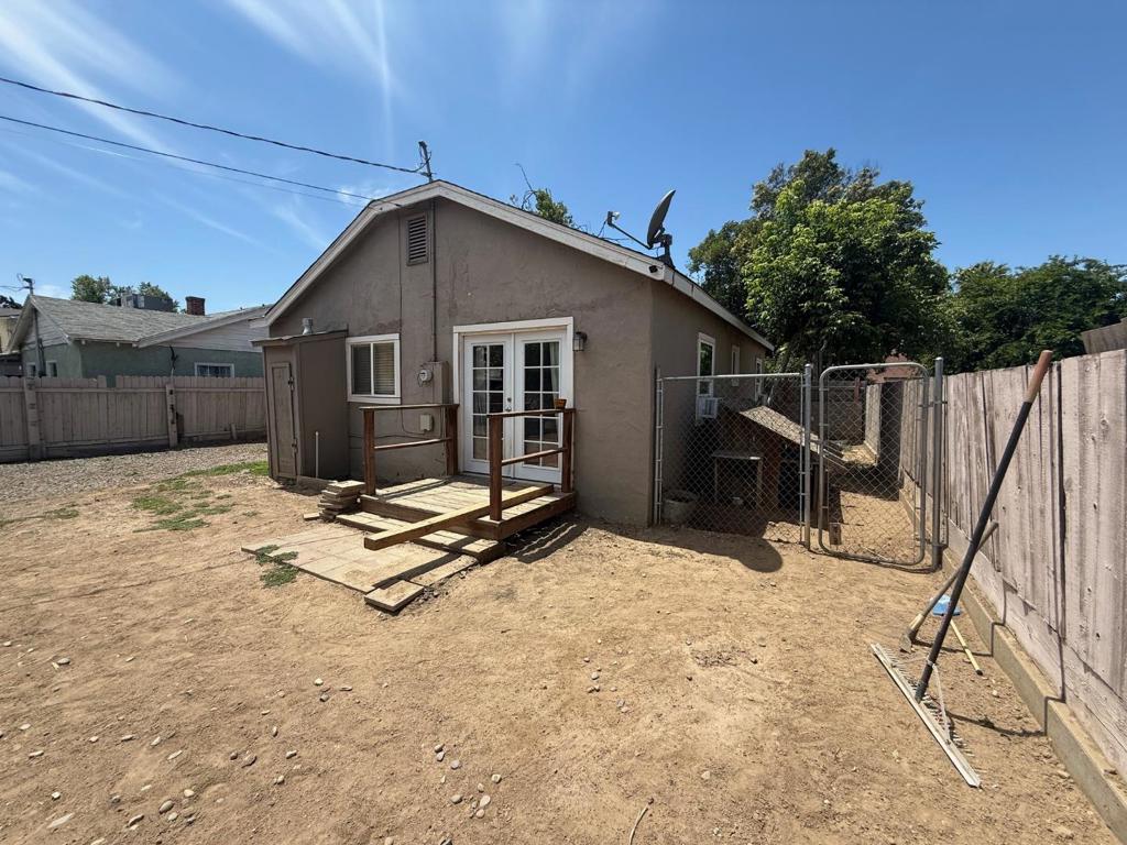 1508 Picardy Dr, Modesto, CA 95351