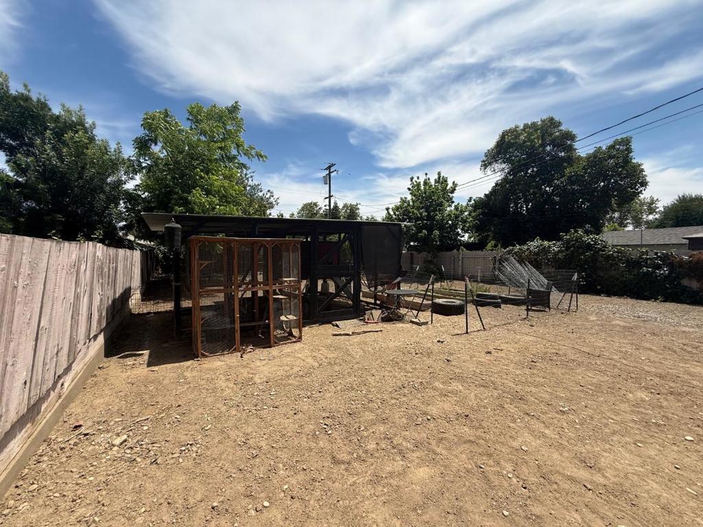 1508 Picardy Dr, Modesto, CA 95351