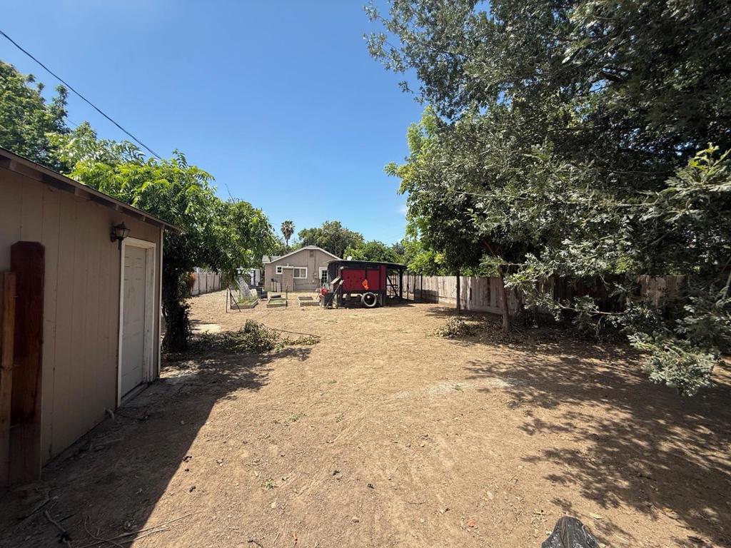 1508 Picardy Dr, Modesto, CA 95351