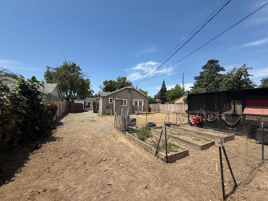 1508 Picardy Dr, Modesto, CA 95351