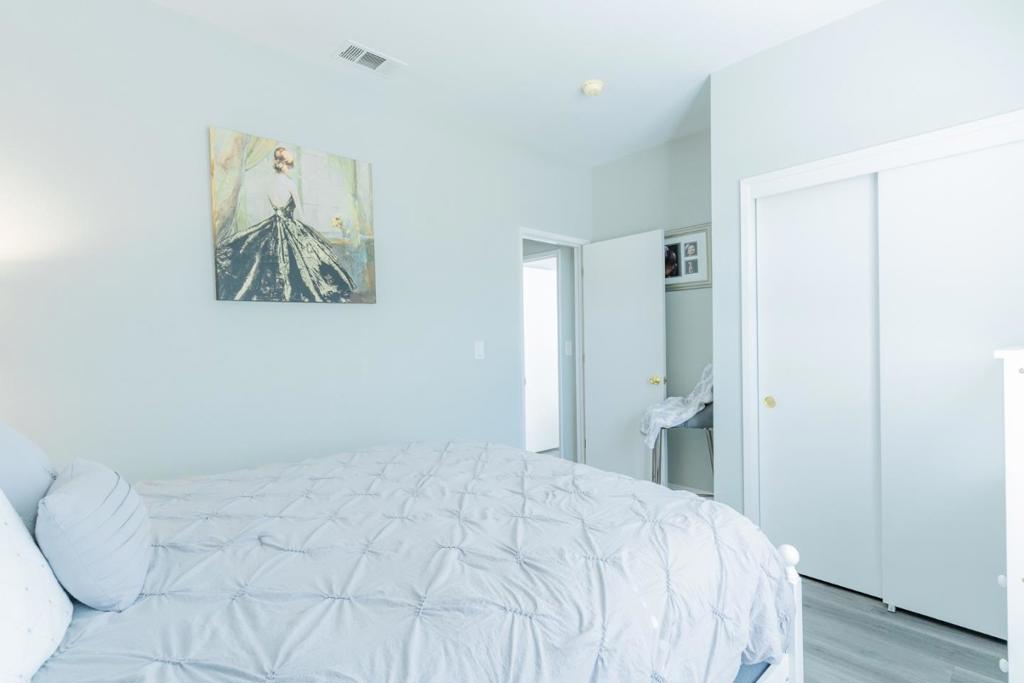 656 Grape Ct, Los Banos, CA 93635