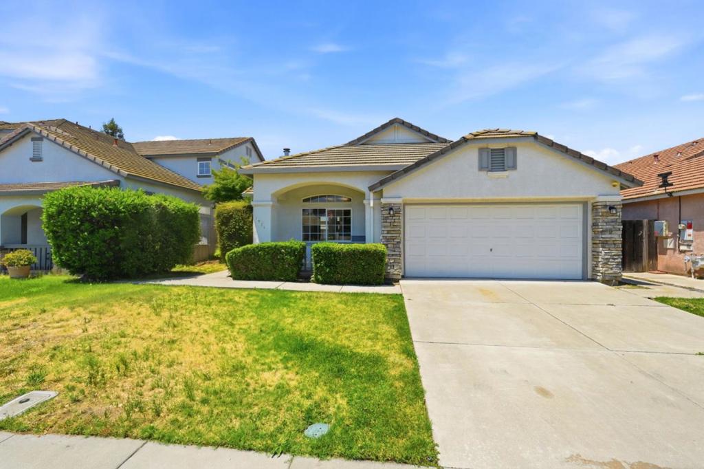 1971 Crutchfield Ln, Manteca, CA 95336