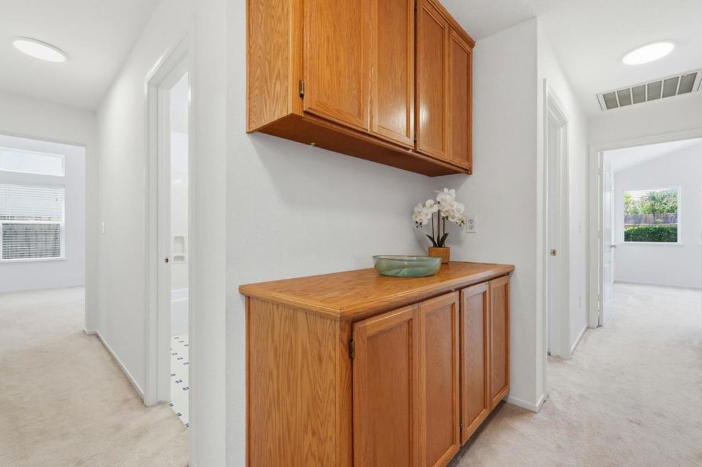 1971 Crutchfield Ln, Manteca, CA 95336