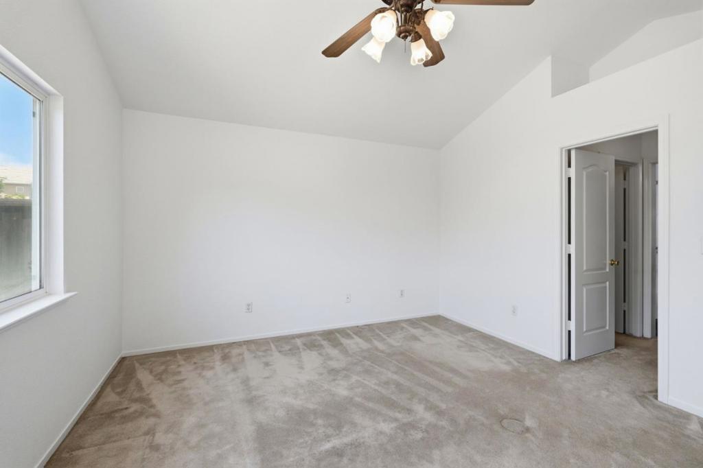 1971 Crutchfield Ln, Manteca, CA 95336