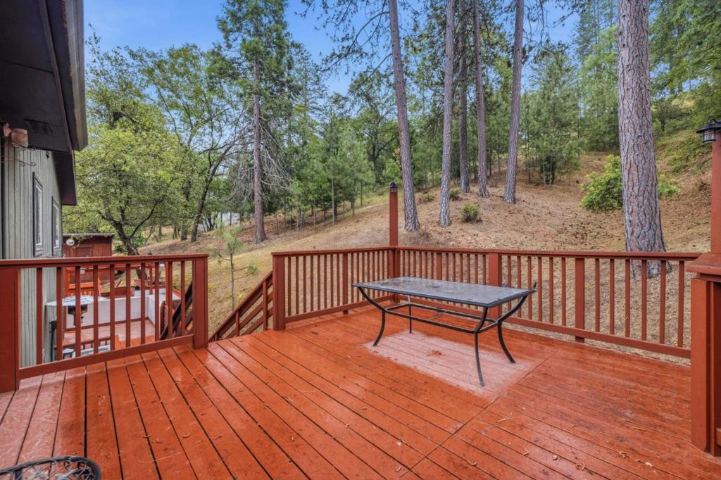 12910 Jackson Mill Dr, Groveland, CA 95321
