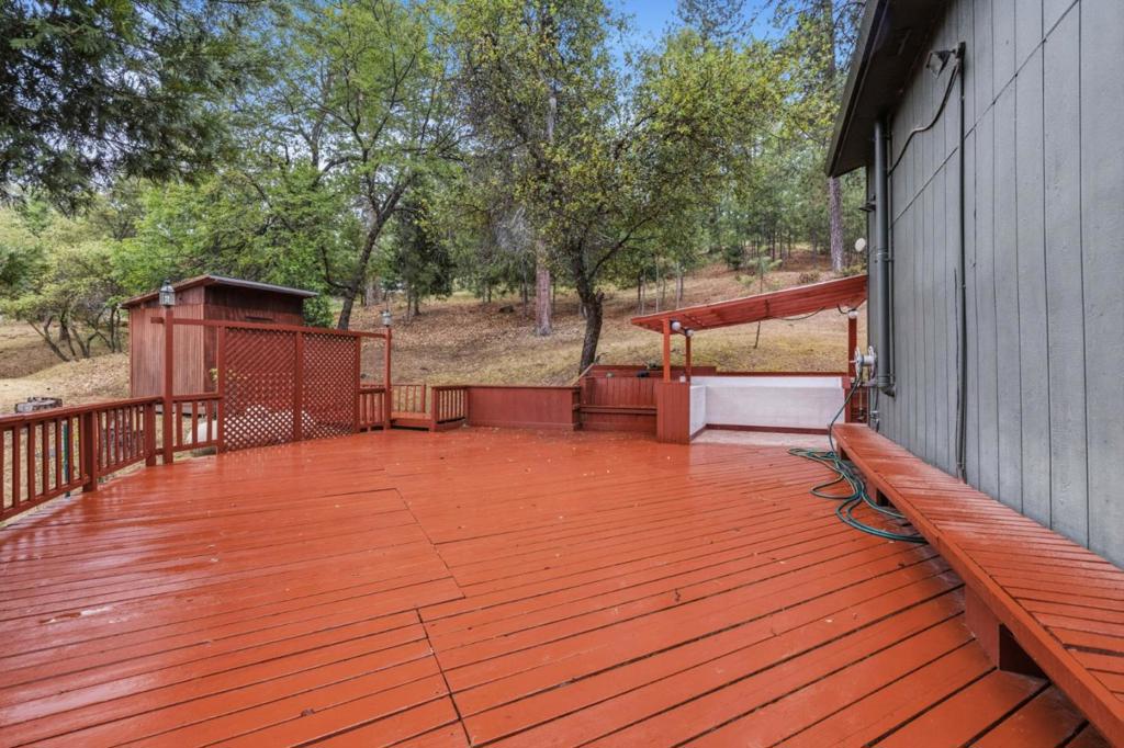 12910 Jackson Mill Dr, Groveland, CA 95321