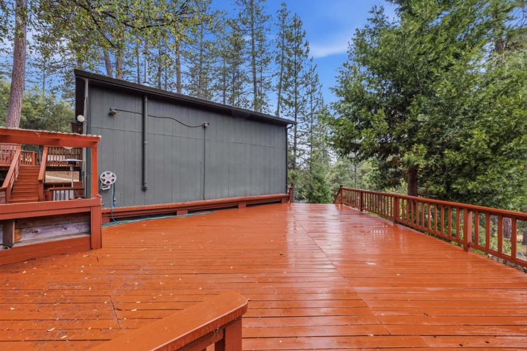 12910 Jackson Mill Dr, Groveland, CA 95321