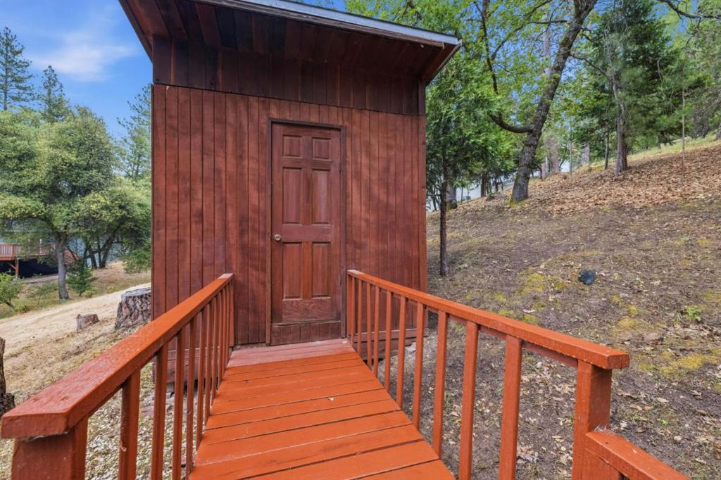12910 Jackson Mill Dr, Groveland, CA 95321