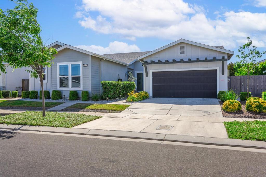3743 Gabriel Dr, Merced, CA 95340