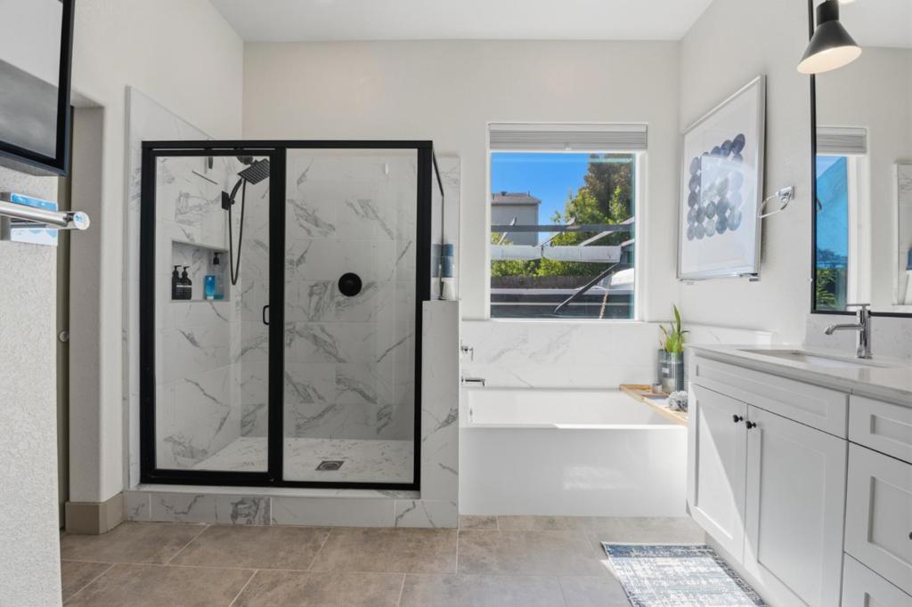 3743 Gabriel Dr, Merced, CA 95340