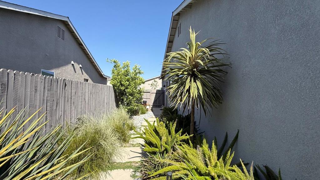 3743 Gabriel Dr, Merced, CA 95340