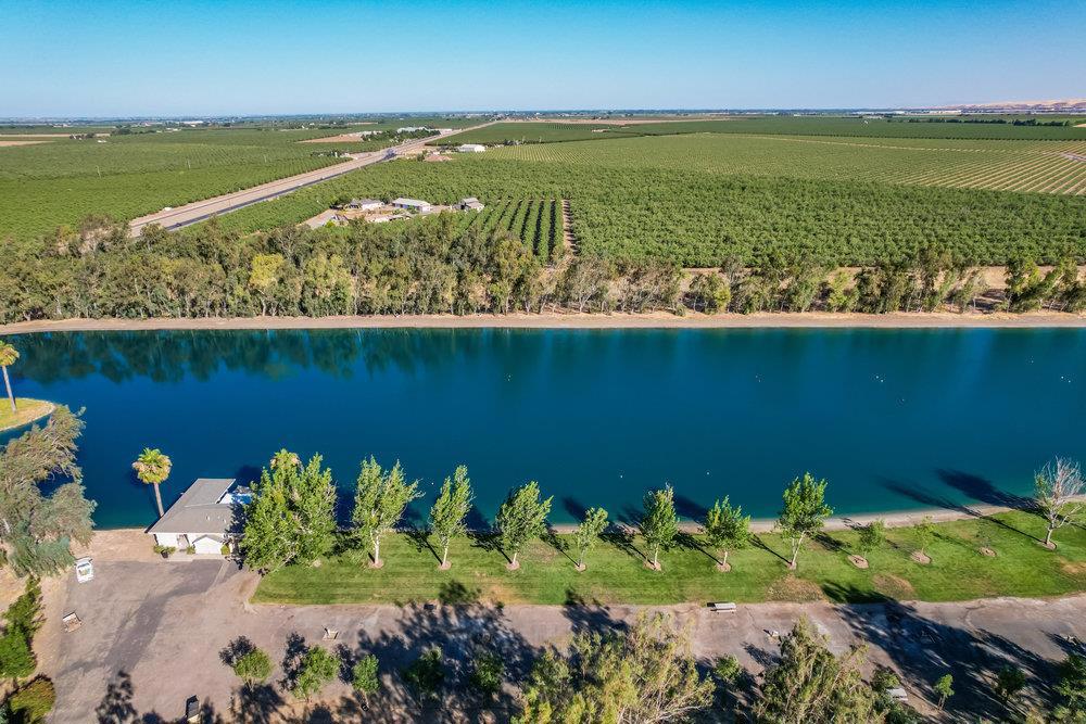 10037 Ca-33, Patterson, CA 95363