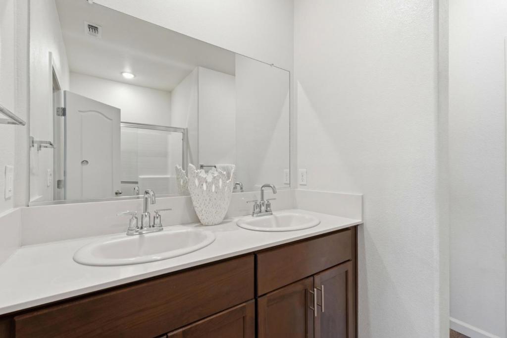 4262 Freemark Ave, Merced, CA 95348