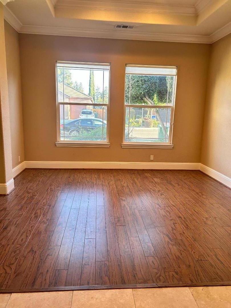 1411 Burman Dr, Turlock, CA 95382