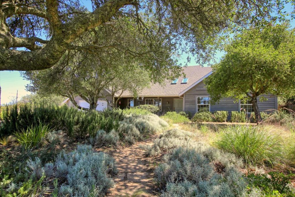 11995 San Marcos Rd, Atascadero, CA 93422