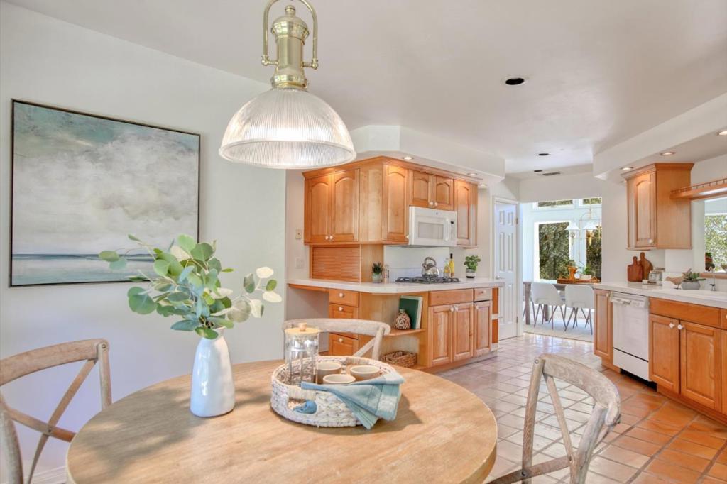 11995 San Marcos Rd, Atascadero, CA 93422