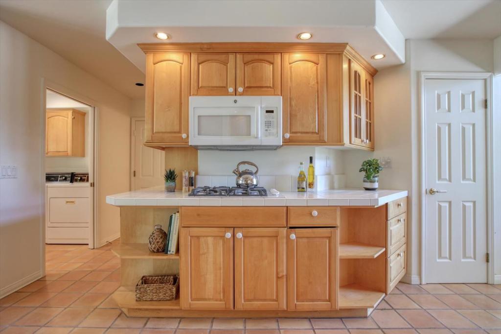 11995 San Marcos Rd, Atascadero, CA 93422