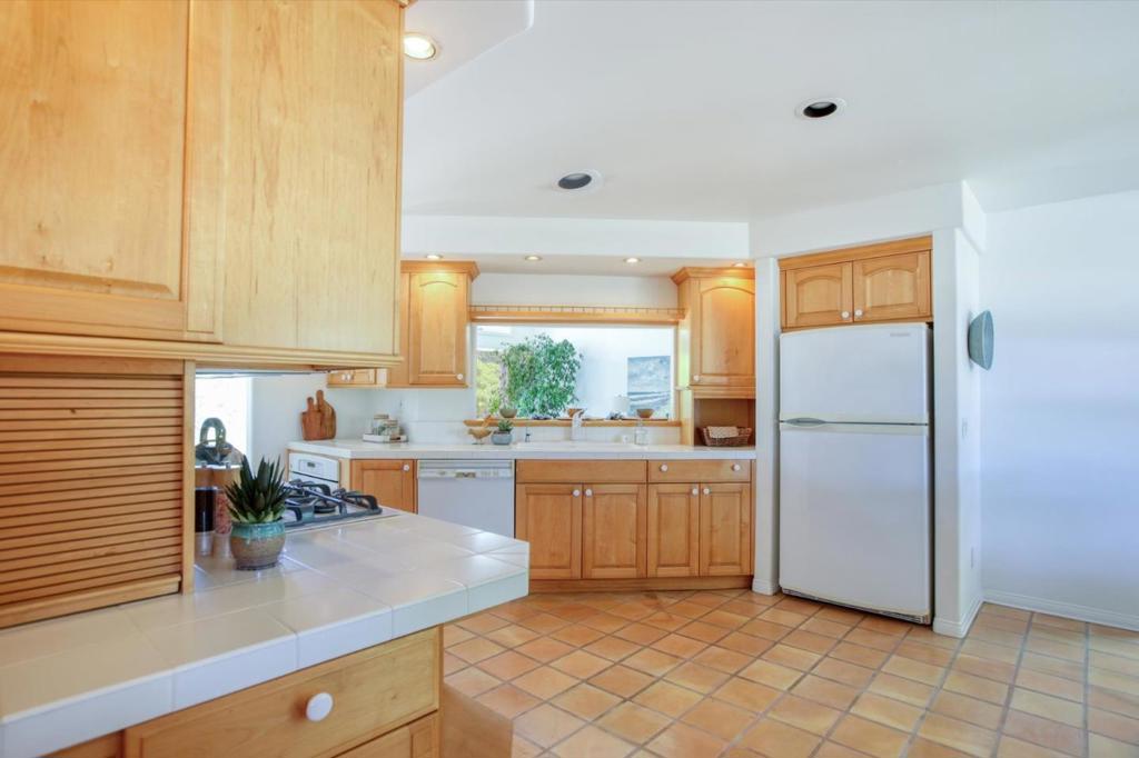 11995 San Marcos Rd, Atascadero, CA 93422