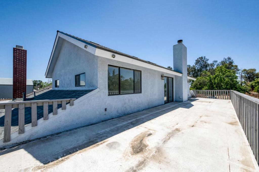 6922 N Del Rey Ave, Clovis, CA 93619