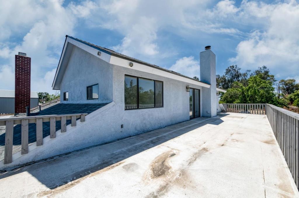 6922 N Del Rey Ave, Clovis, CA 93619