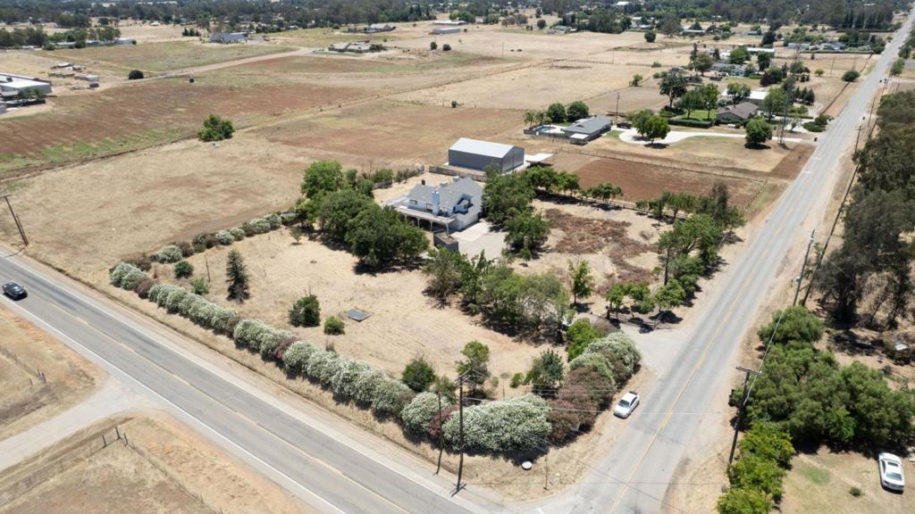 6922 N Del Rey Ave, Clovis, CA 93619