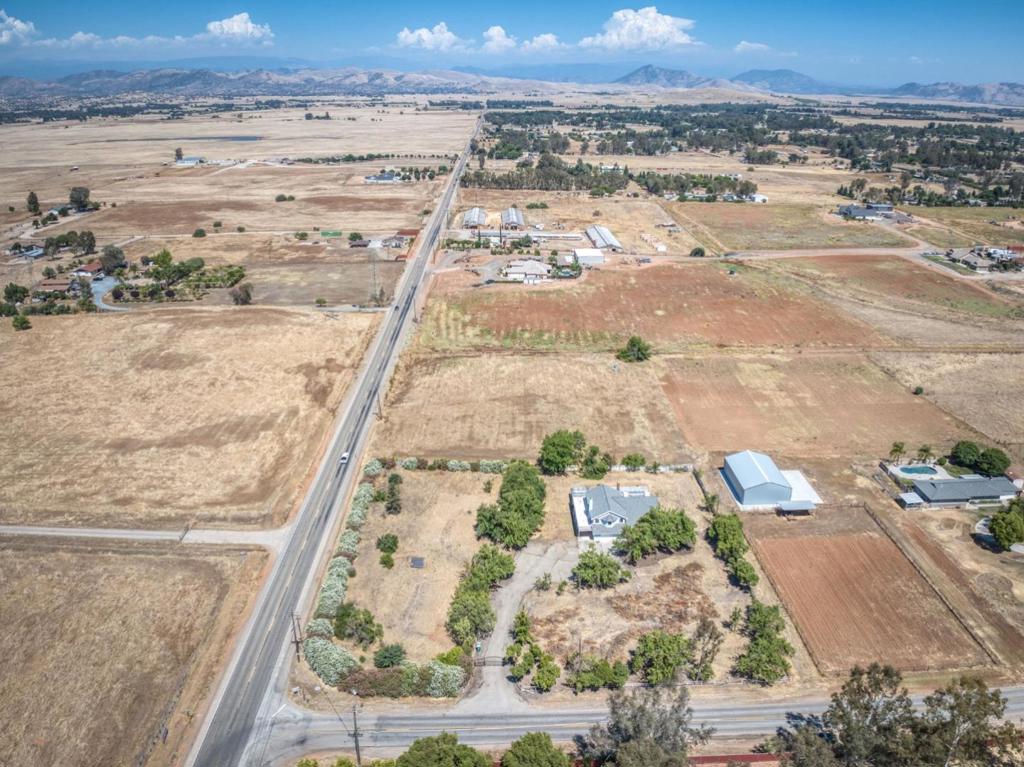 6922 N Del Rey Ave, Clovis, CA 93619
