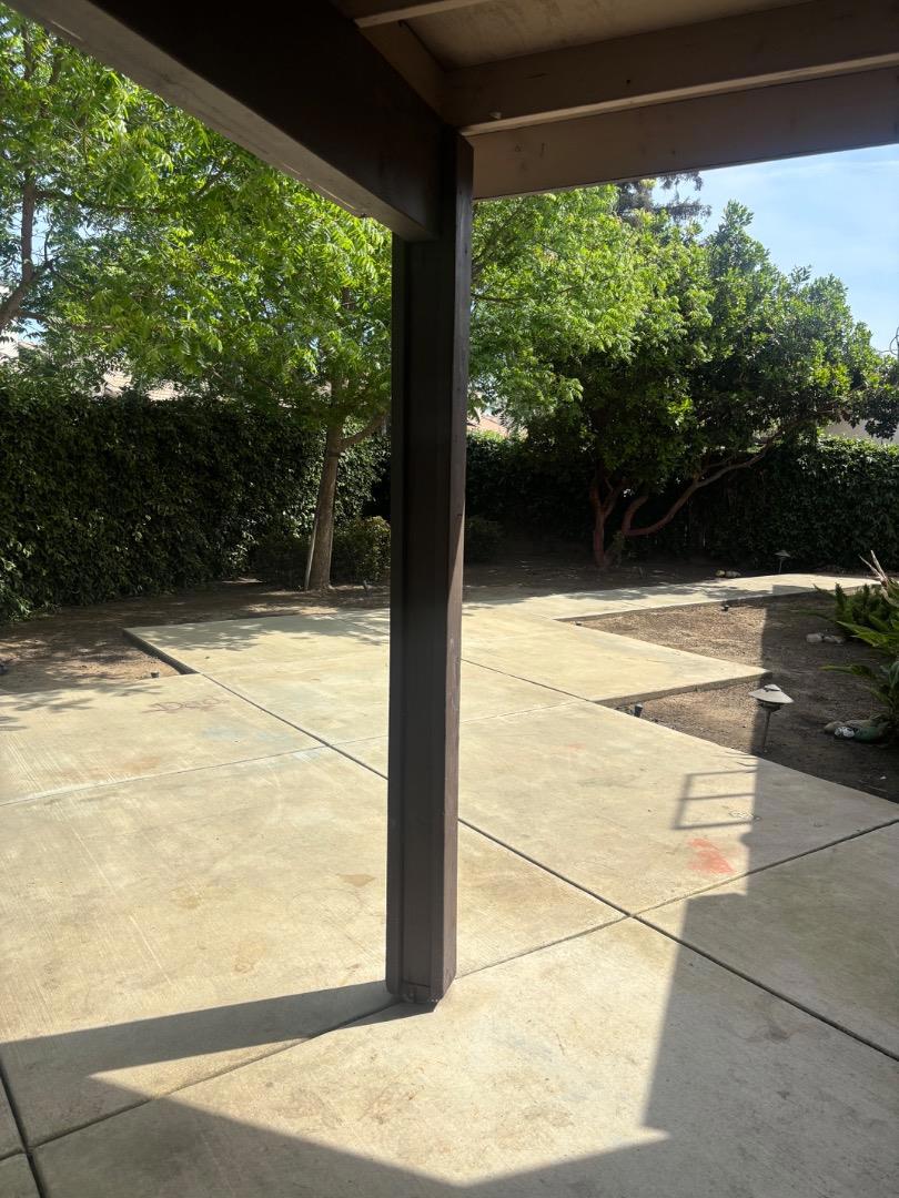 3816 E Acequia Ave, Visalia, CA 93292