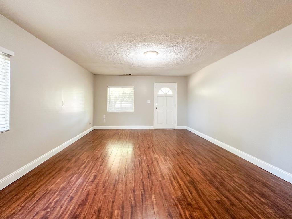 421 S Abbie St, Empire, CA 95319