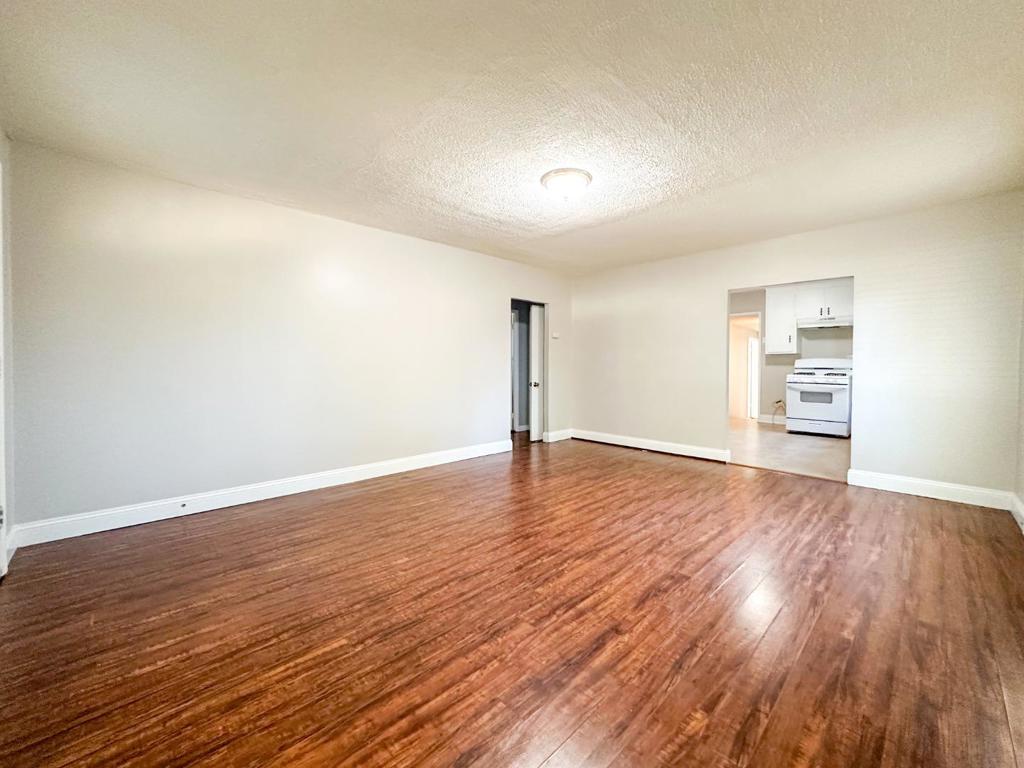 421 S Abbie St, Empire, CA 95319