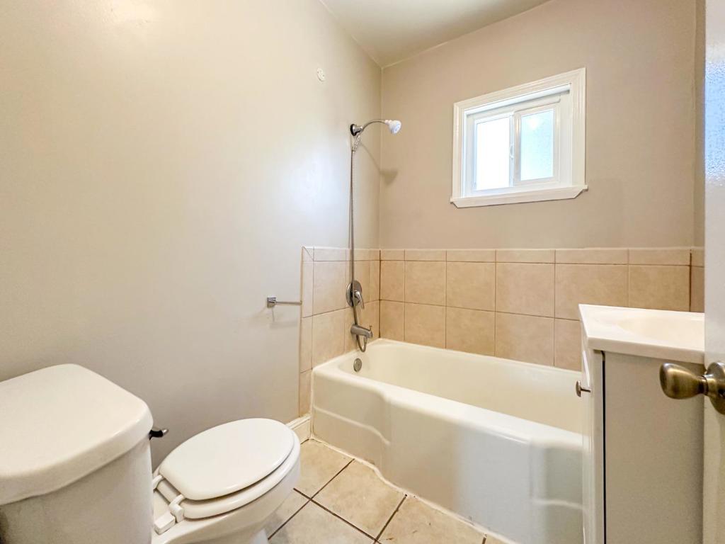 421 S Abbie St, Empire, CA 95319