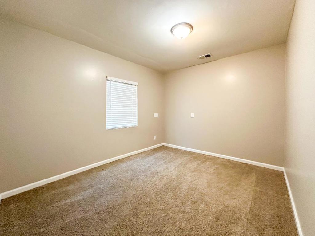 421 S Abbie St, Empire, CA 95319