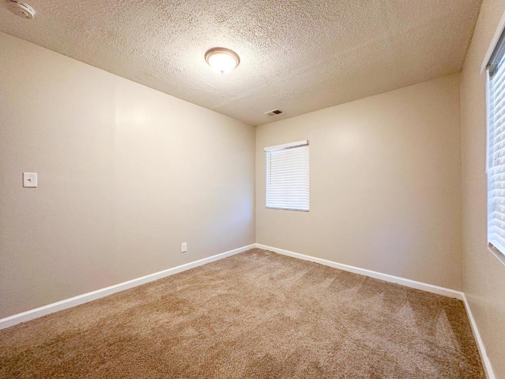421 S Abbie St, Empire, CA 95319