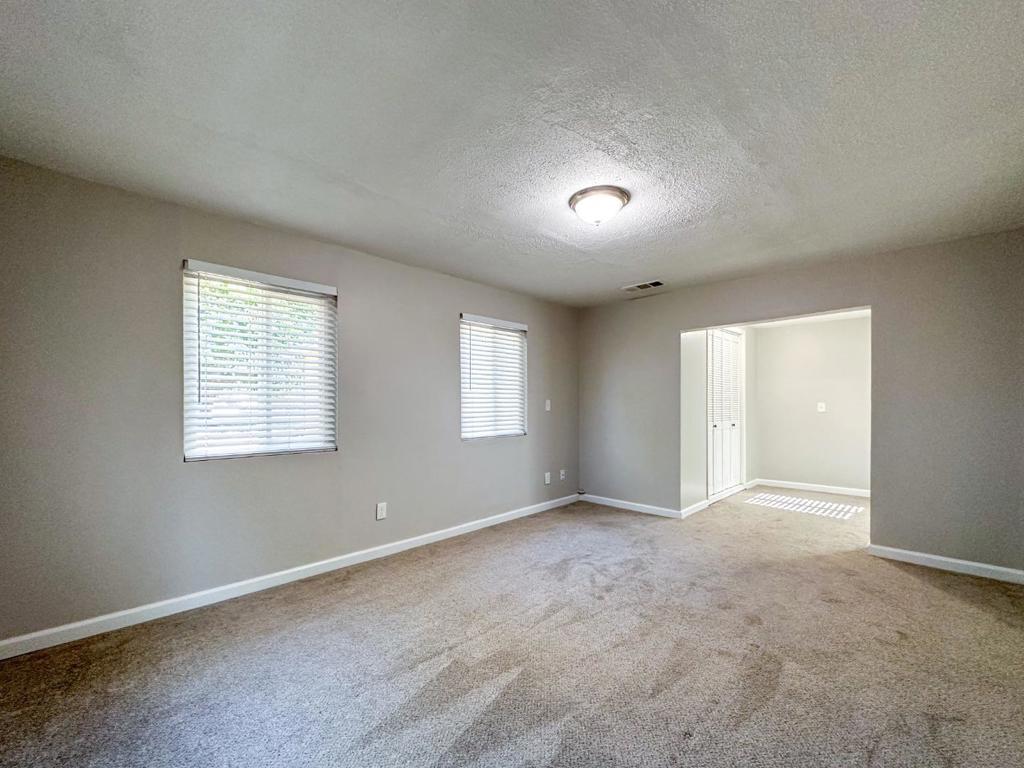 421 S Abbie St, Empire, CA 95319